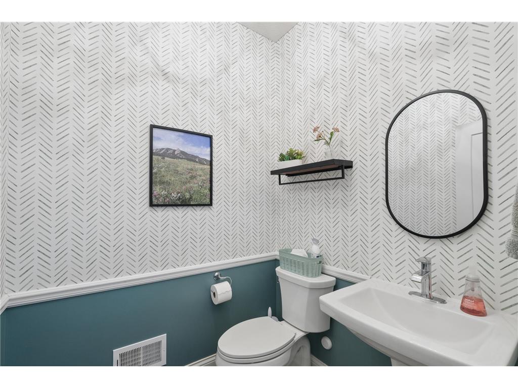7545 Fawn Hill Road Chanhassen MN 55317 7009962 image23