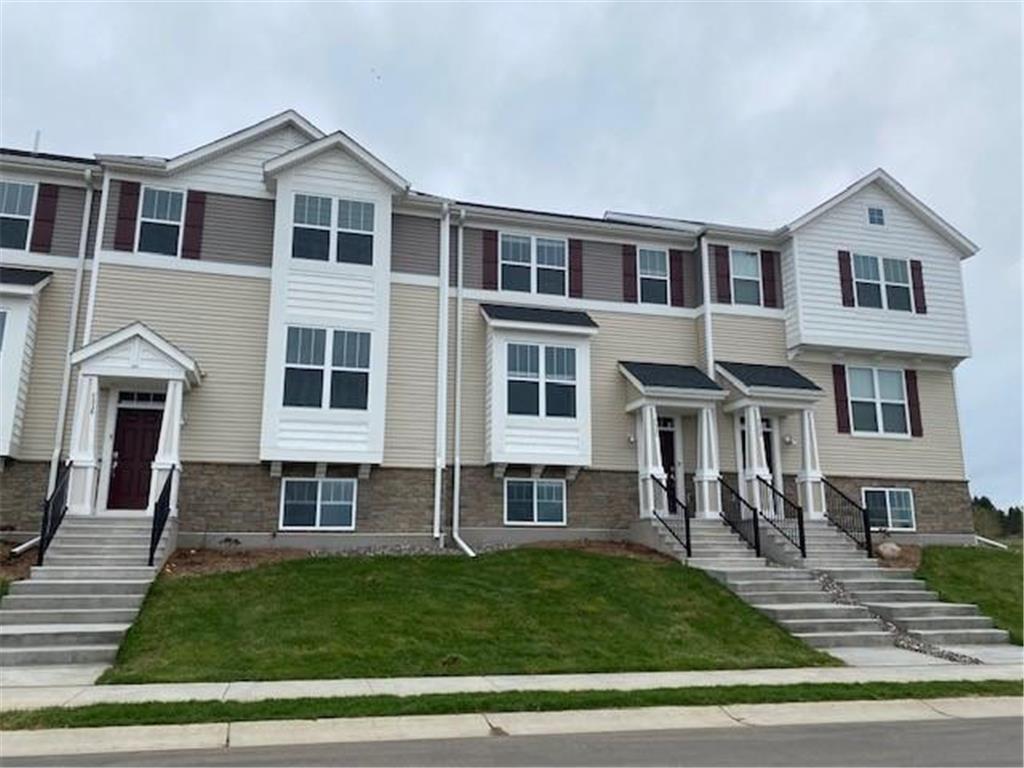 7546 38th Street N Oakdale MN 55128 6385874 image1