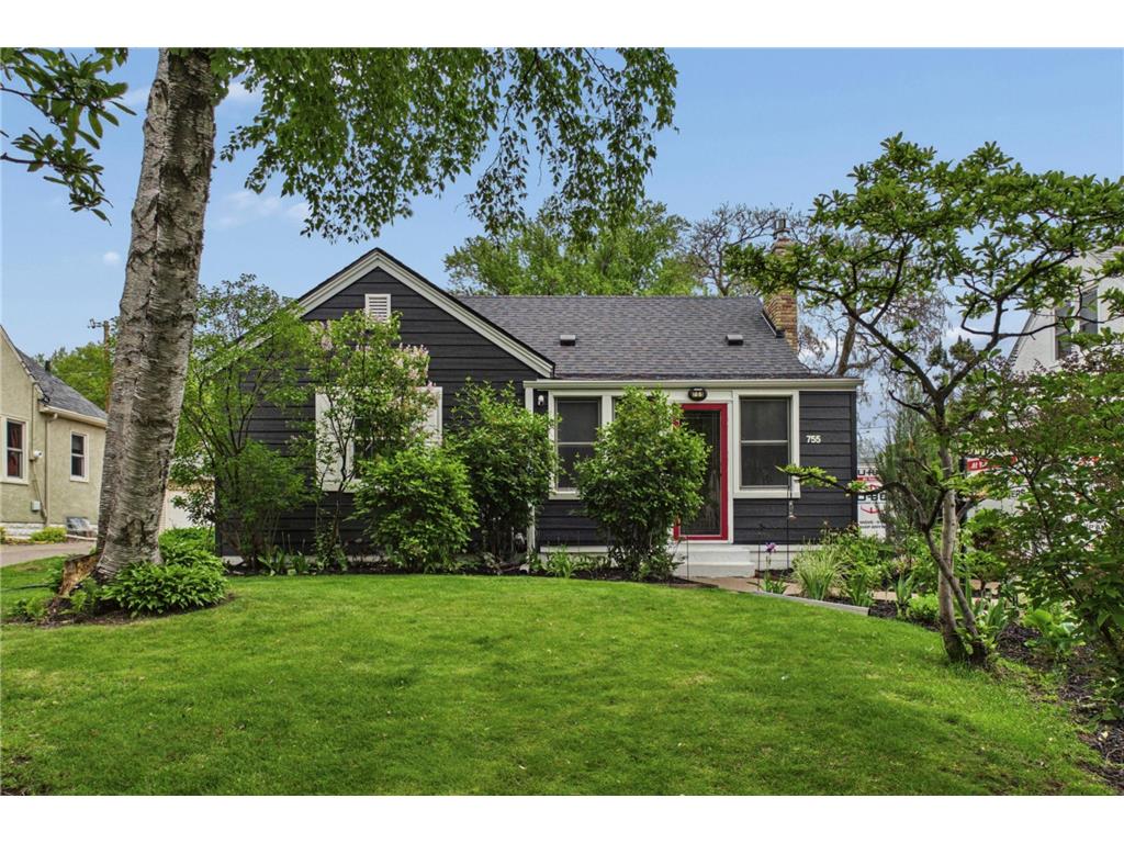 755 Iowa Avenue W Saint Paul MN 55117 7078569 image1