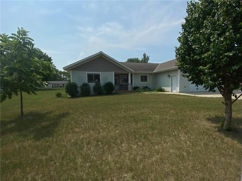 755 Montana Avenue Benson MN 56215 6405130 image1