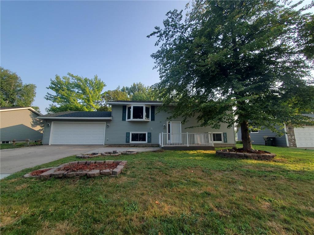 755 Neal Avenue SW Hutchinson MN 55350 6412438 image1
