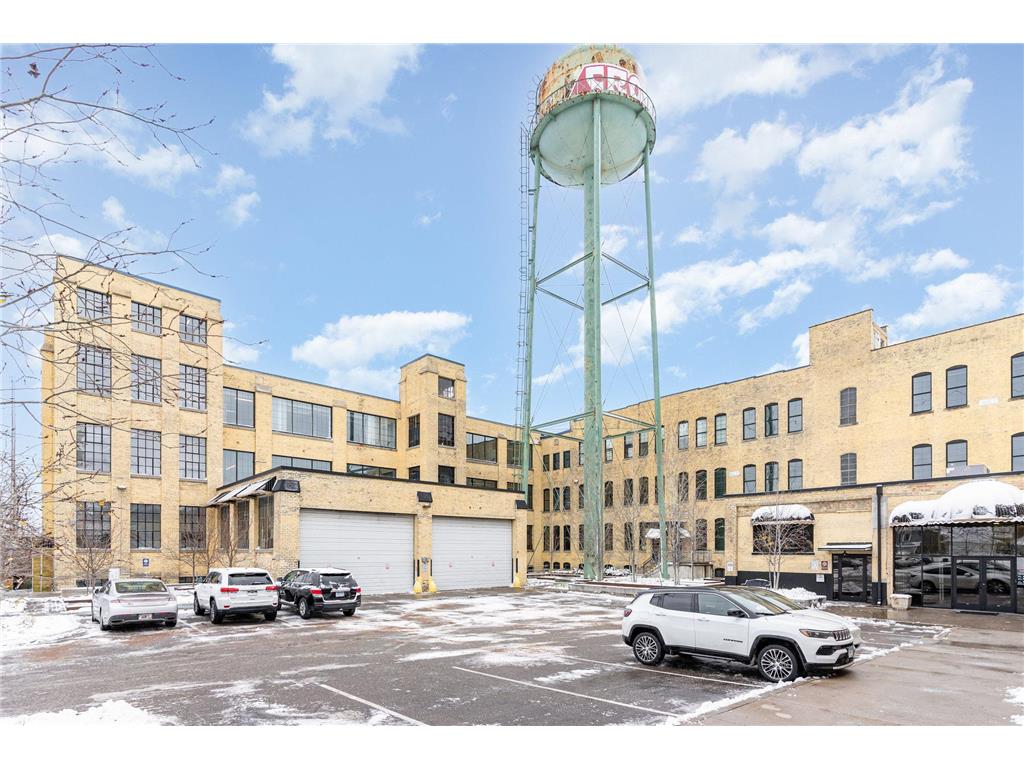 755 Prior Avenue N Saint Paul MN 55104 7065290 image2