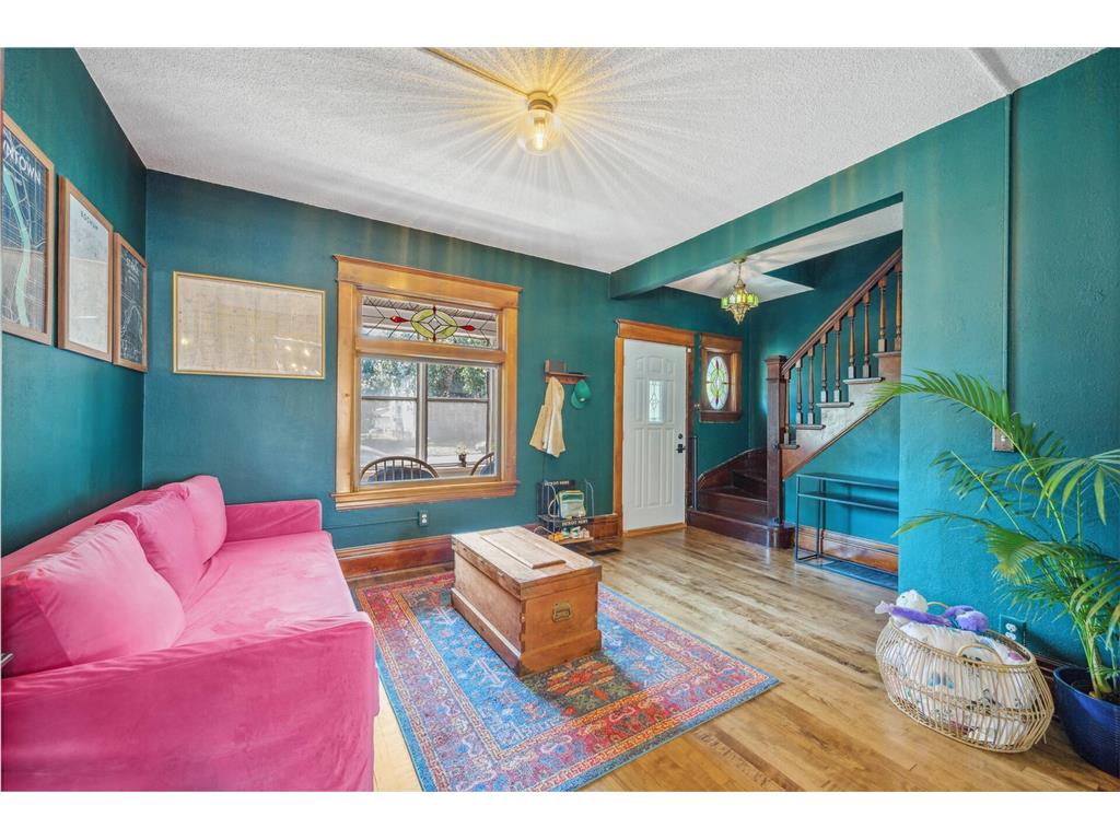 755 Thomas Avenue Saint Paul MN 55104 6401375 image1