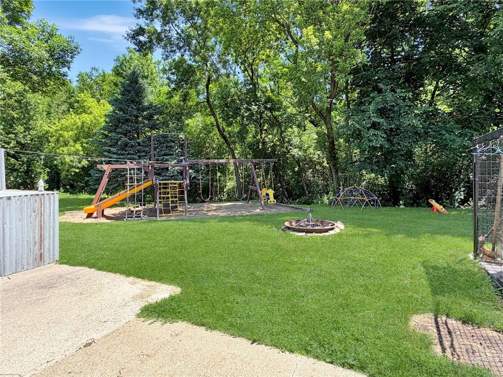 755 W 1st Street S Cottonwood MN 56229 7084355 image34