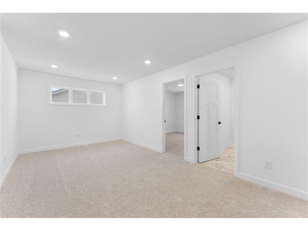 7551 Upper 42nd Street N Oakdale MN 55128 7006089 image10