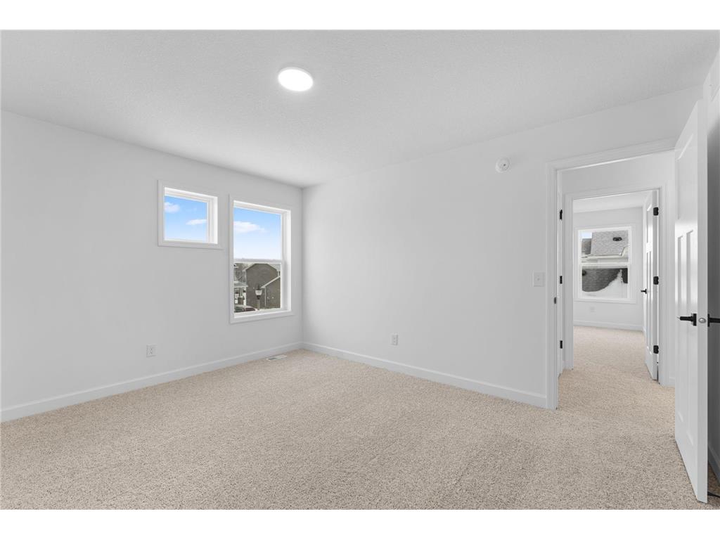 7551 Upper 42nd Street N Oakdale MN 55128 7006089 image11