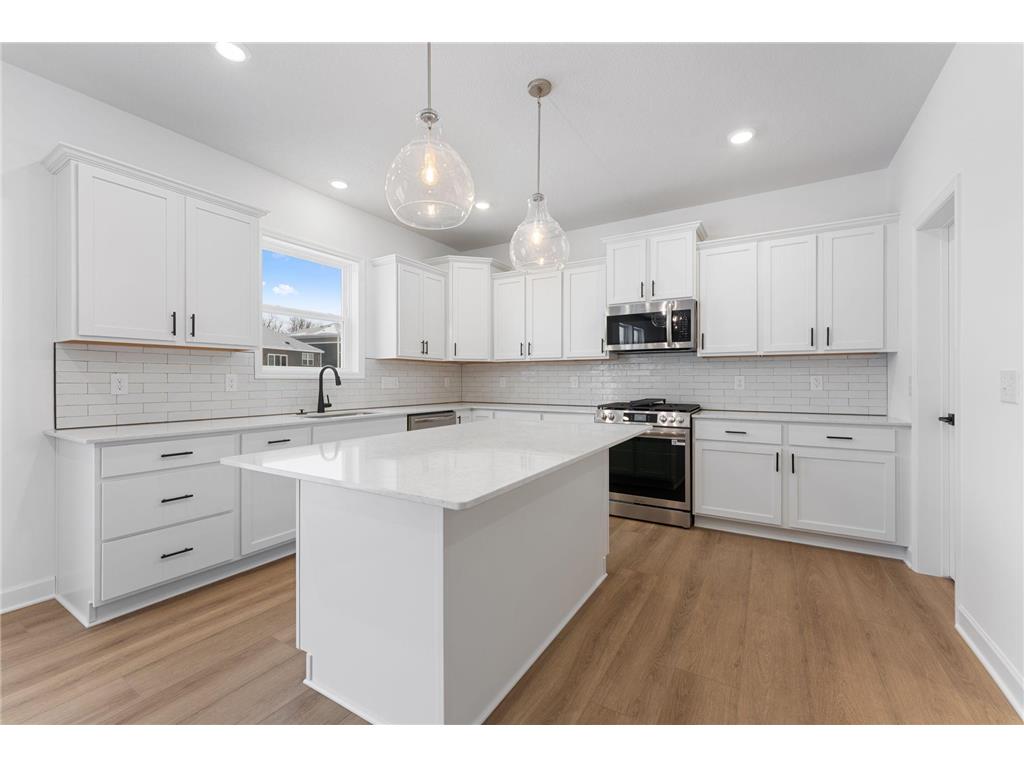 7551 Upper 42nd Street N Oakdale MN 55128 7006089 image8