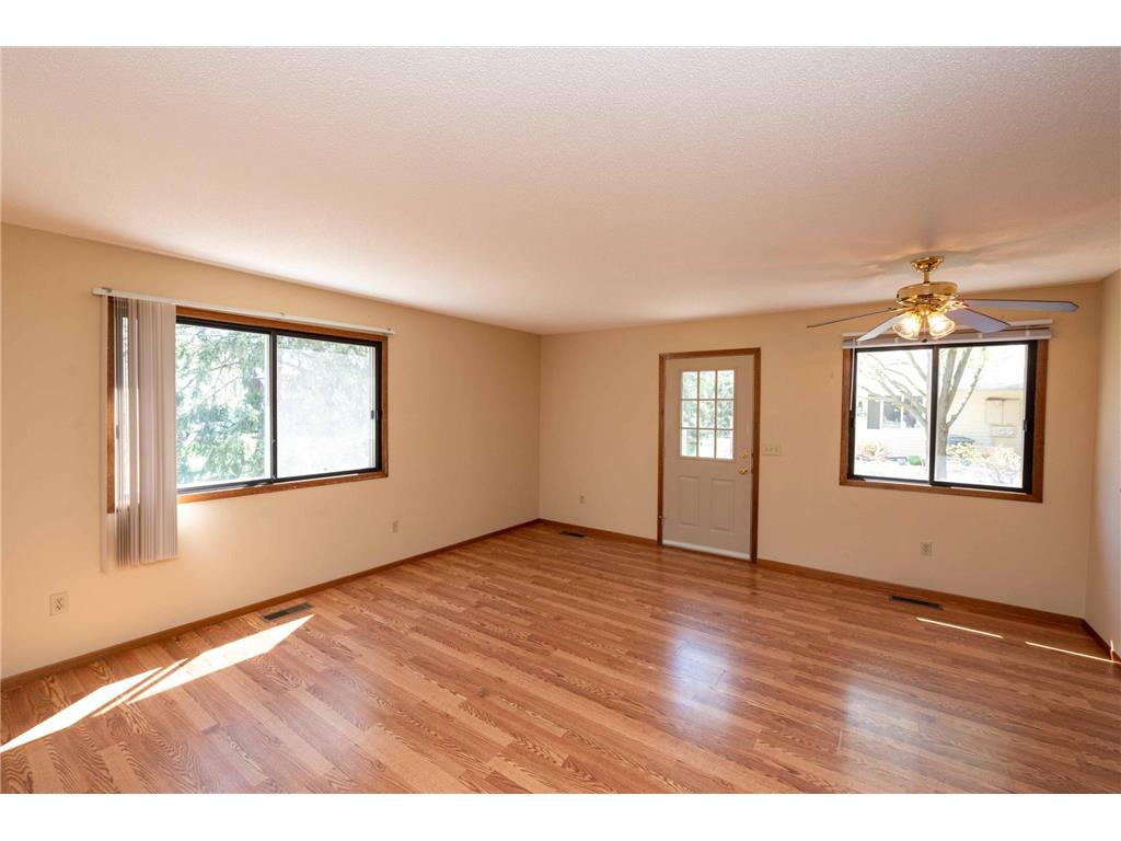 7552 15th Street Lane N Oakdale MN 55128 7060367 image30