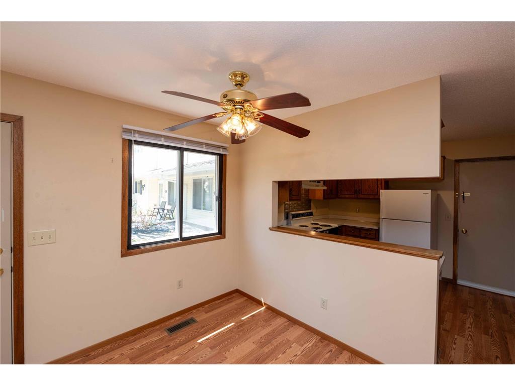 7552 15th Street Lane N Oakdale MN 55128 7060367 image34