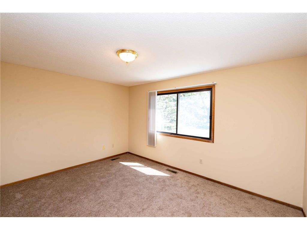 7552 15th Street Lane N Oakdale MN 55128 7060367 image8