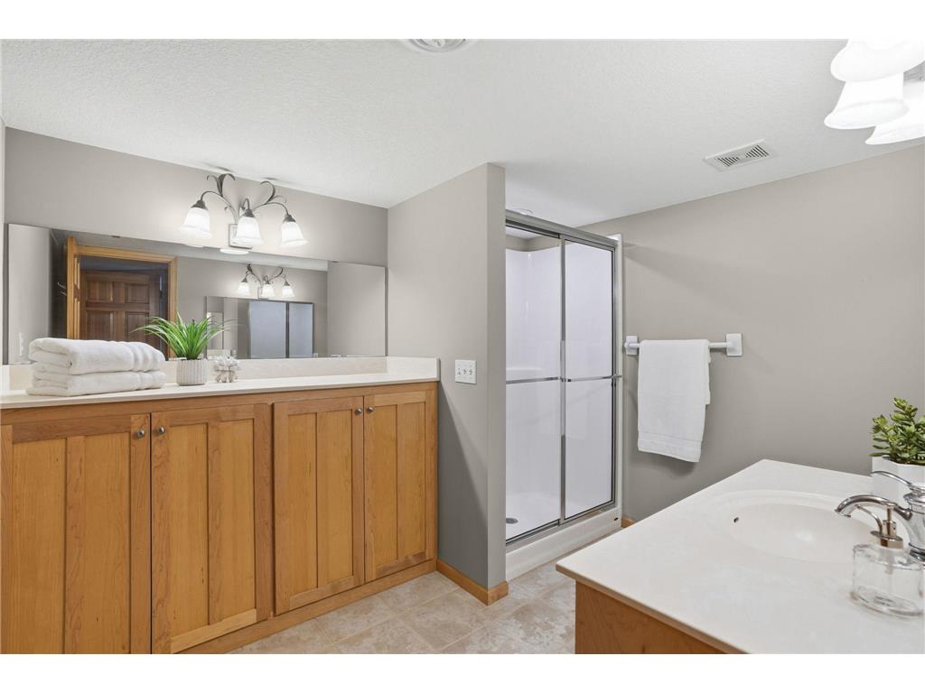 7552 Blackoaks Lane N Maple Grove MN 55311 7067801 image36