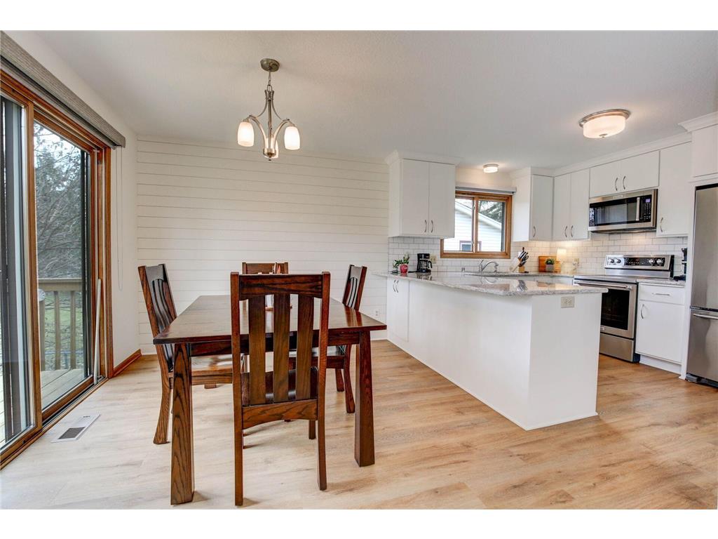 7555 Mckinley Street NE Fridley MN 55432 6271548 image1