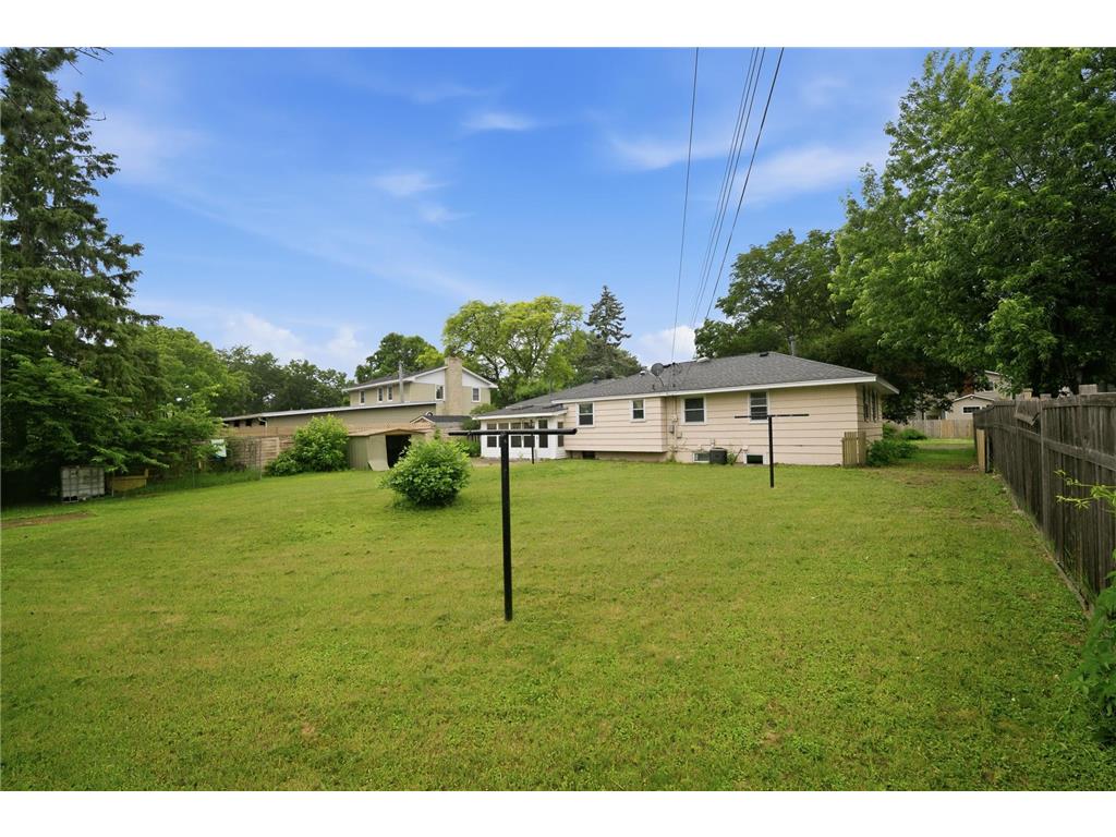 7556 Major Avenue N Brooklyn Park MN 55443 7090921 image41