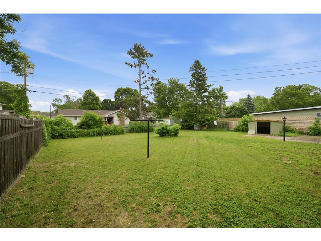 7556 Major Avenue N Brooklyn Park MN 55443 7090921 image42