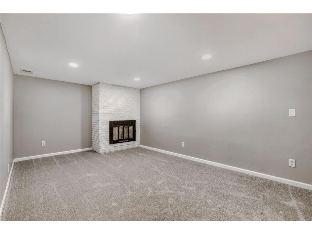 7556 Noble Avenue N Brooklyn Park MN 55443 7076131 image11