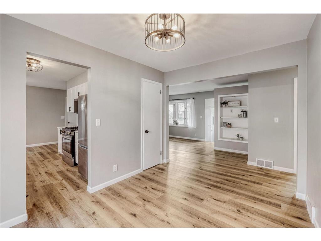 7556 Noble Avenue N Brooklyn Park MN 55443 7076131 image2
