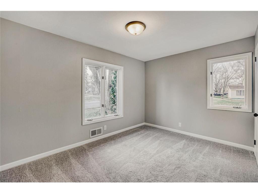 7556 Noble Avenue N Brooklyn Park MN 55443 7076131 image22