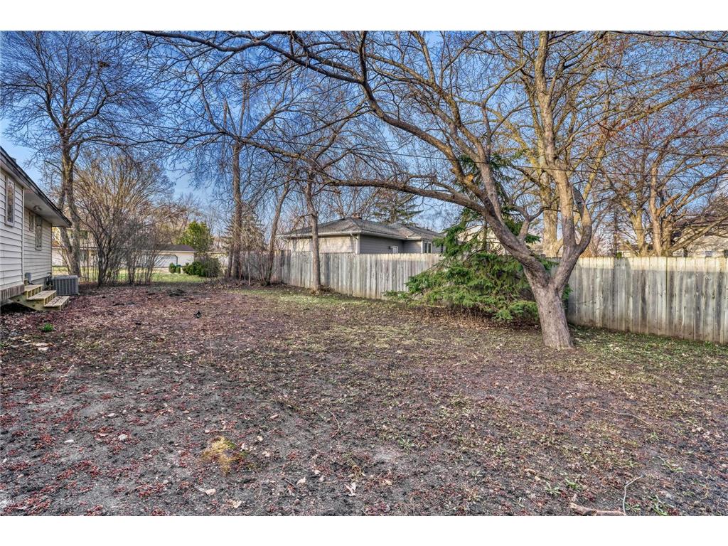7556 Noble Avenue N Brooklyn Park MN 55443 7076131 image28