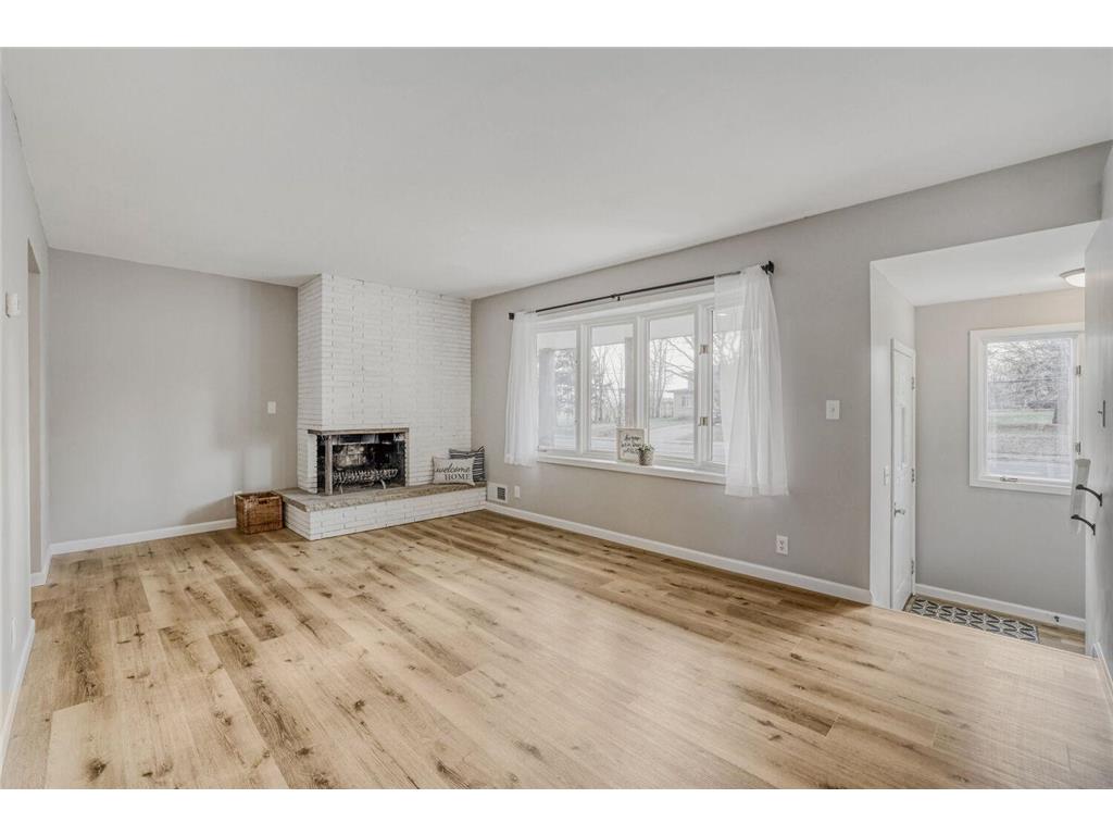 7556 Noble Avenue N Brooklyn Park MN 55443 7076131 image9
