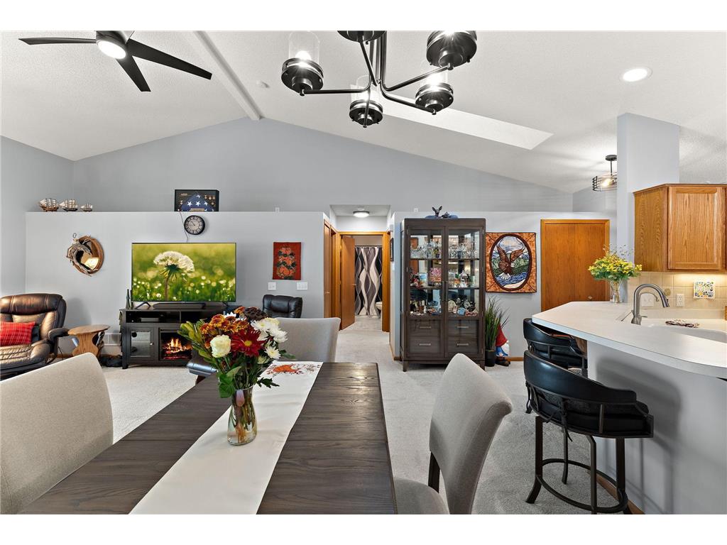 7556 Ojibway Park Bay Woodbury MN 55125 7059259 image11