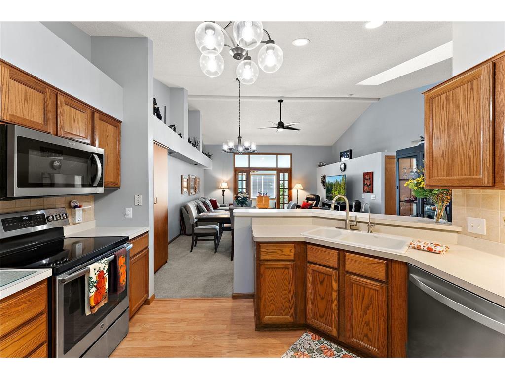 7556 Ojibway Park Bay Woodbury MN 55125 7059259 image16