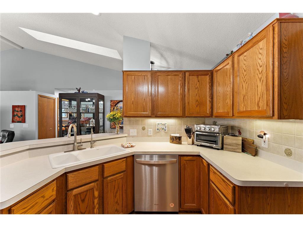 7556 Ojibway Park Bay Woodbury MN 55125 7059259 image17