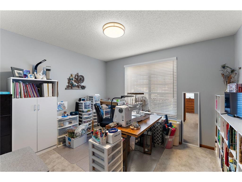 7556 Ojibway Park Bay Woodbury MN 55125 7059259 image24