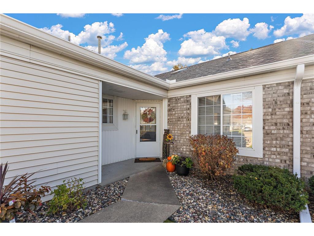 7556 Ojibway Park Bay Woodbury MN 55125 7059259 image3