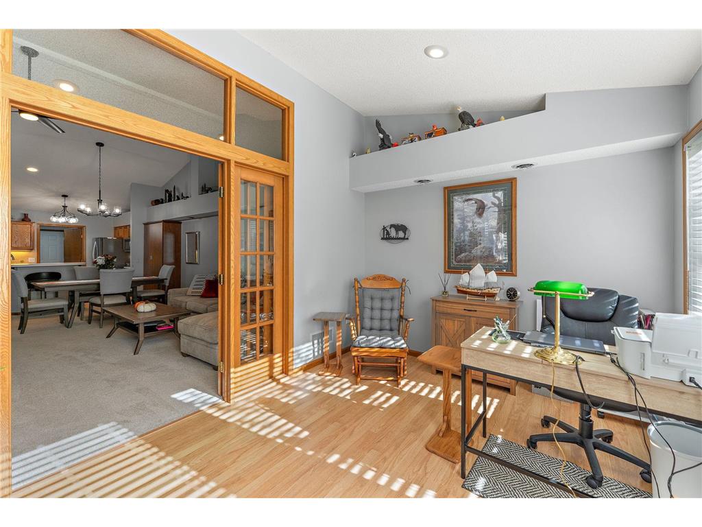 7556 Ojibway Park Bay Woodbury MN 55125 7059259 image9