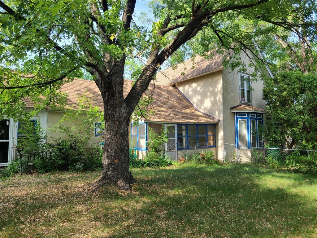 7557 Noble Avenue N, Brooklyn Park, MN, 55443 MLS 6385929 Edina Realty