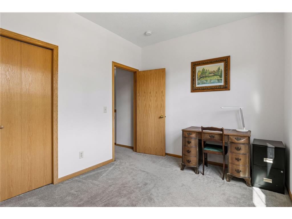 7558 5th Street N Oakdale MN 55128 7095440 image19