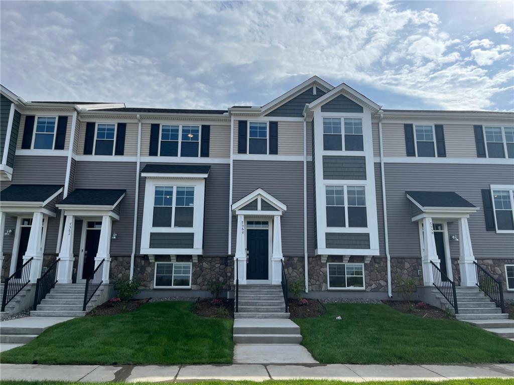 7560 38th Street N Oakdale MN 55128 6459474 image1