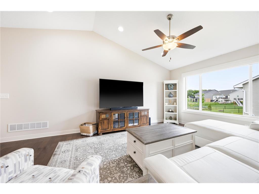 7565 Ogren Avenue NE Otsego MN 55330 7077720 image9