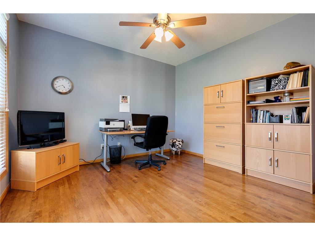 7568 Walnut Curve Chanhassen MN 55317 7069500 image19