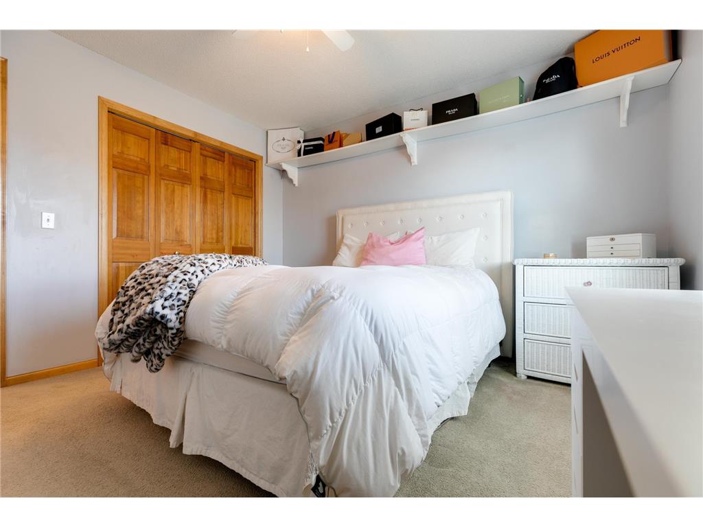 7568 Walnut Curve Chanhassen MN 55317 7069500 image30