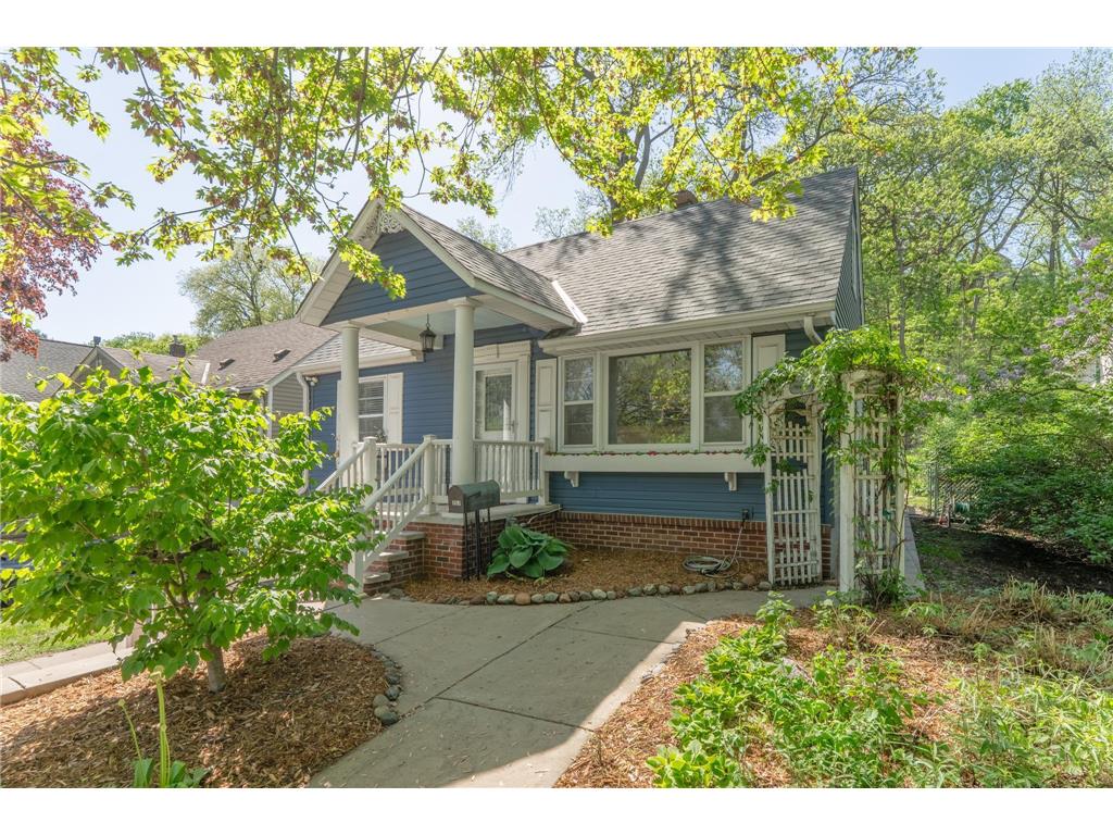 757 Lexington Parkway S Saint Paul MN 55116 6707138 image1