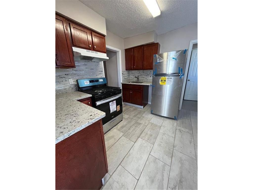 757 Minnehaha Avenue W Saint Paul MN 55104 7074921 image5