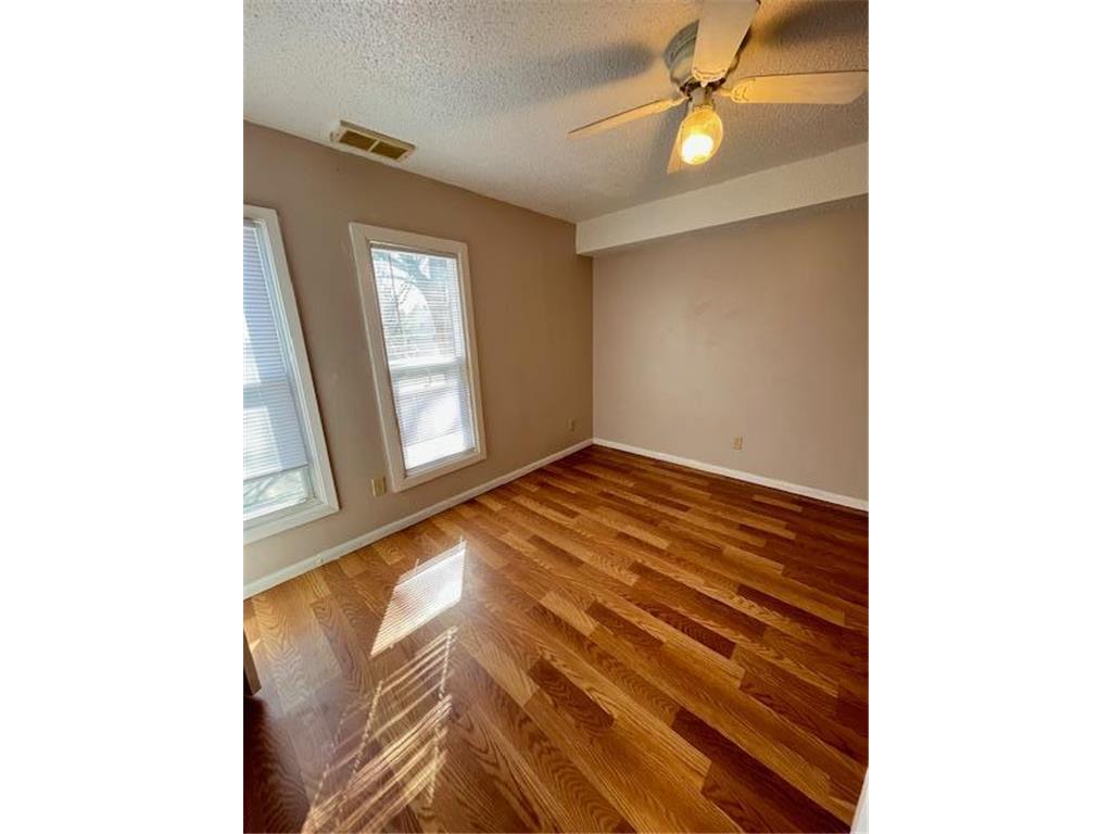 757 Minnehaha Avenue W Saint Paul MN 55104 7074921 image7