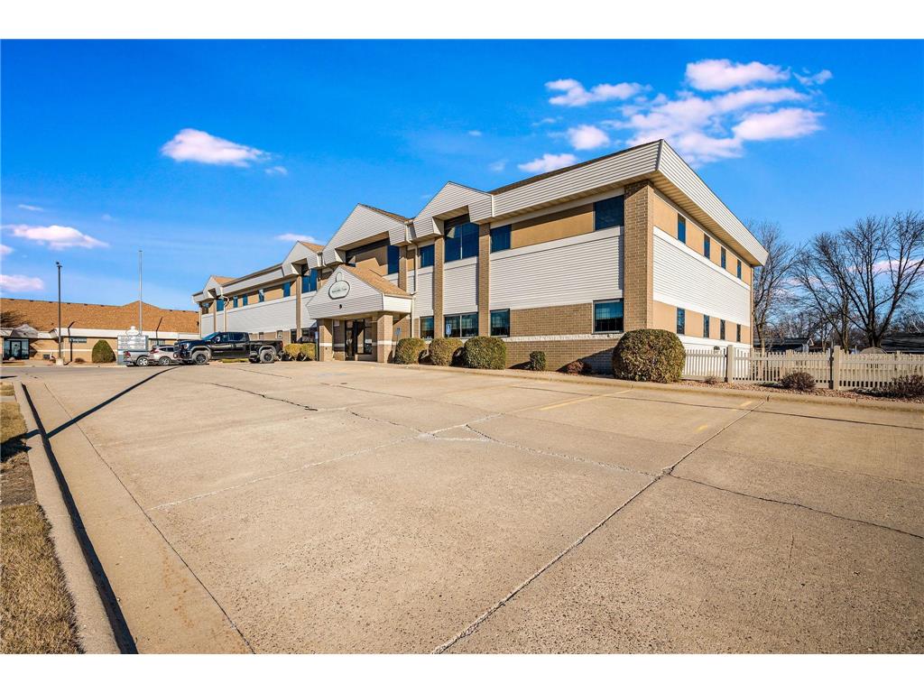 757 S State Street #Suite 6 Fairmont MN 56031 6672750 image1