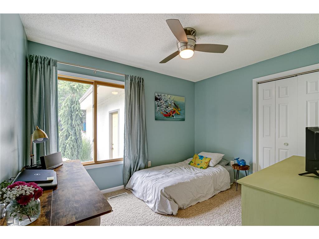7572 Carillon Plaza W Woodbury MN 55125 7102544 image19
