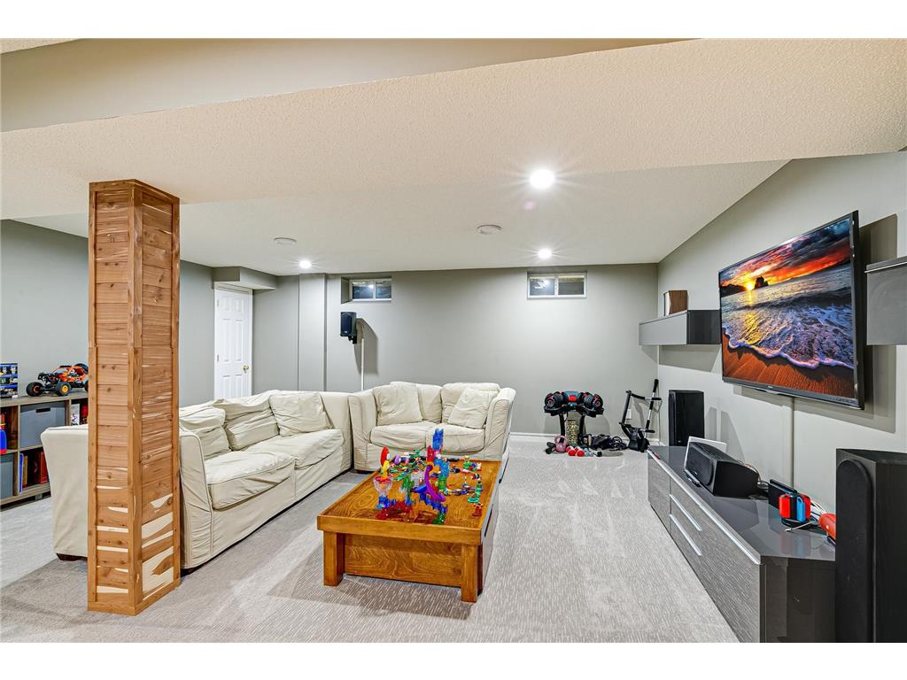 7572 Carillon Plaza W Woodbury MN 55125 7102544 image25