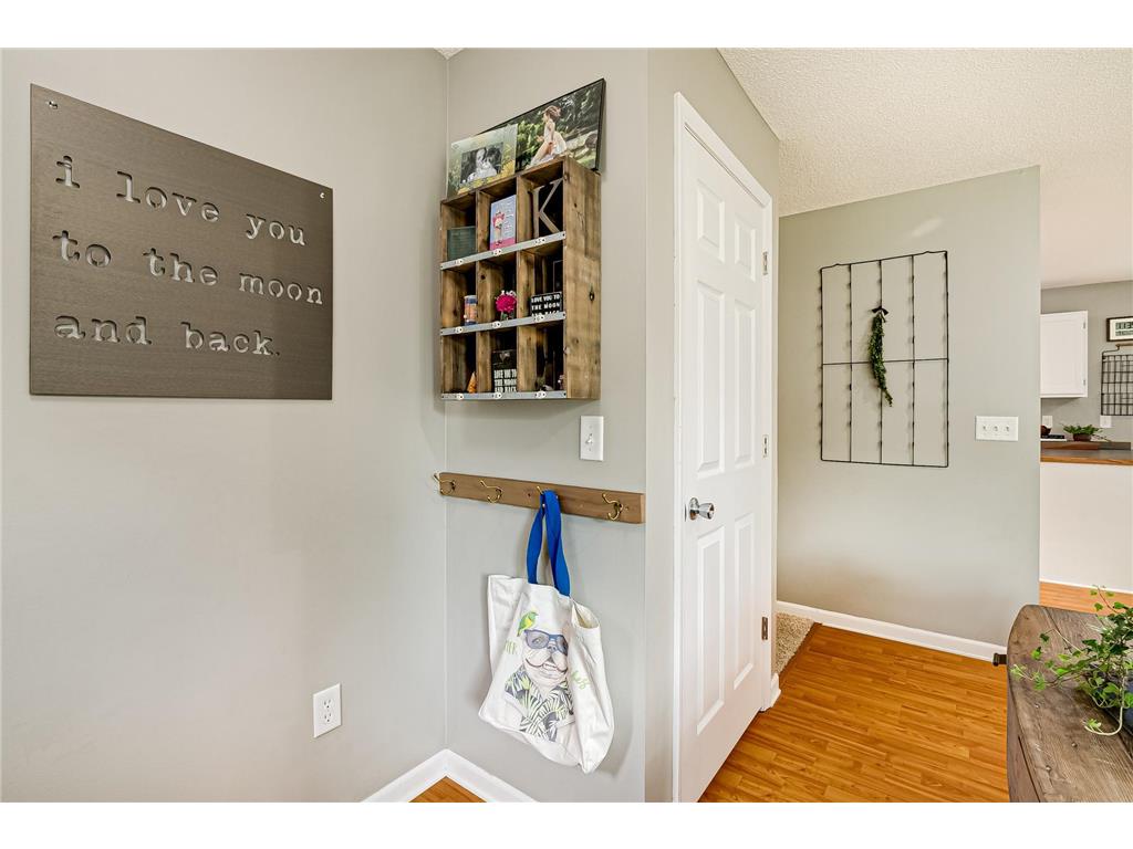 7572 Carillon Plaza W Woodbury MN 55125 7102544 image3