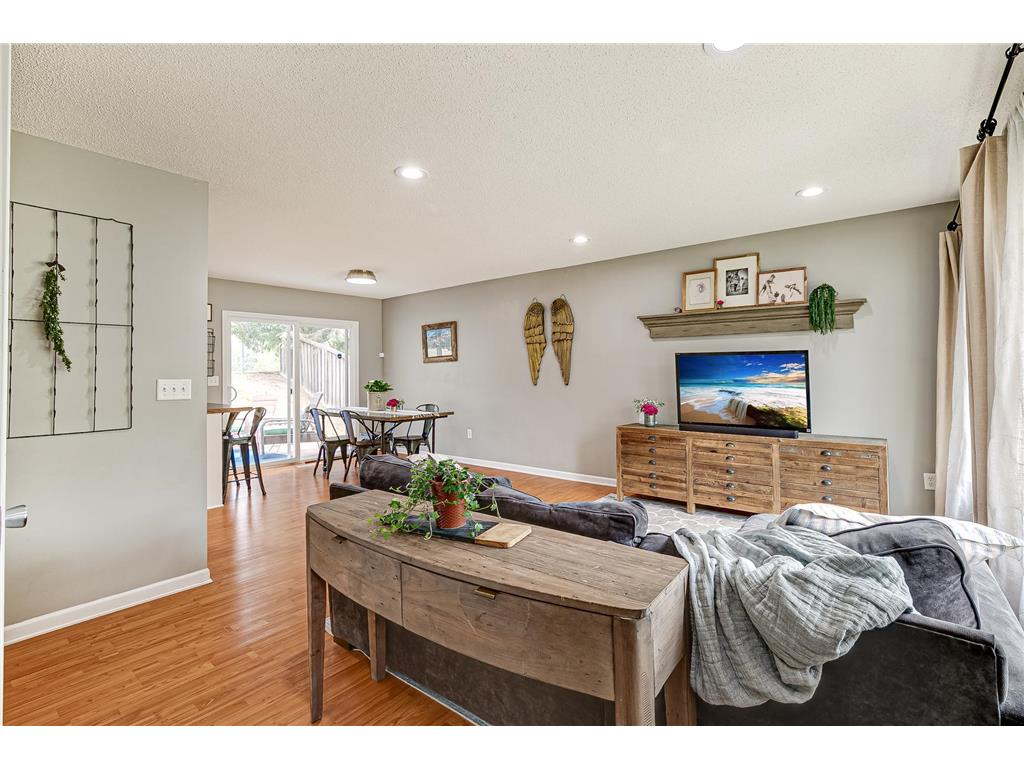 7572 Carillon Plaza W Woodbury MN 55125 7102544 image4
