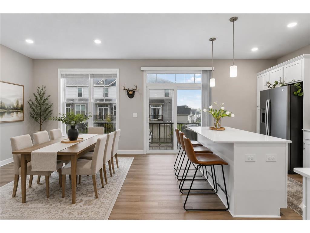7574 38th Street N Oakdale MN 55128 7061688 image16