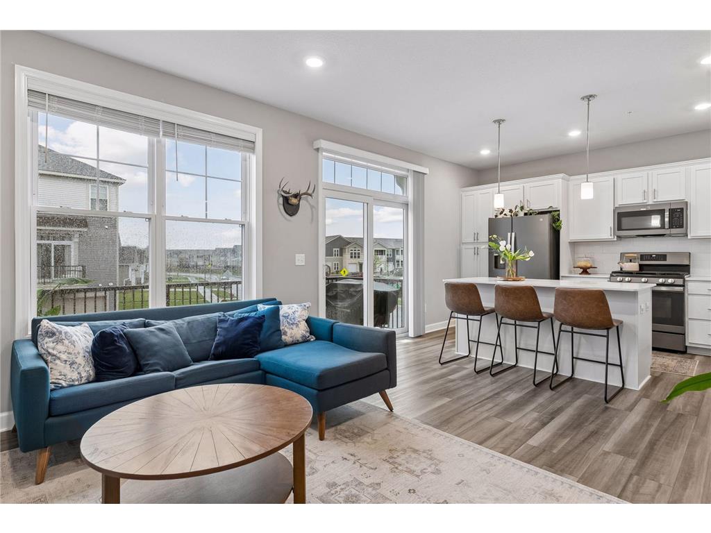 7574 38th Street N Oakdale MN 55128 7061688 image17