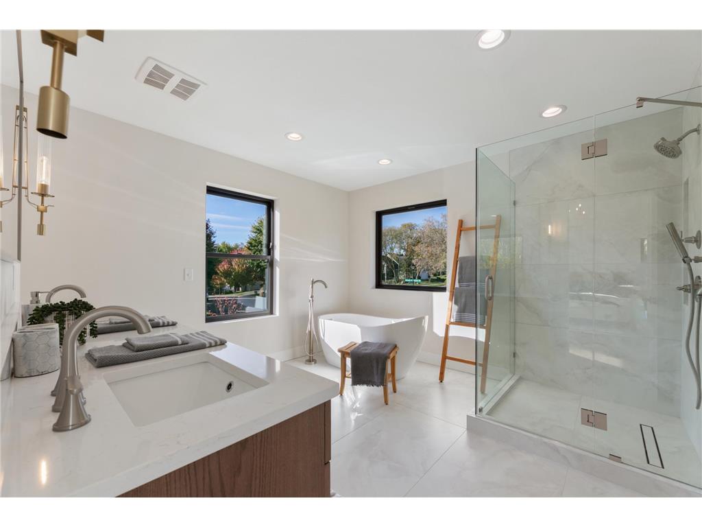 7577 138th Street W Apple Valley MN 55124 6807615 image16