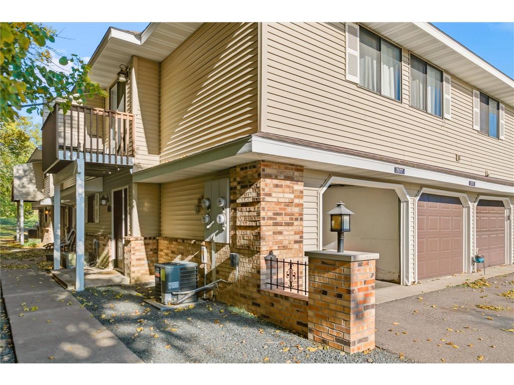7577 Vinewood Court Maple Grove MN 55311 6808947 image1
