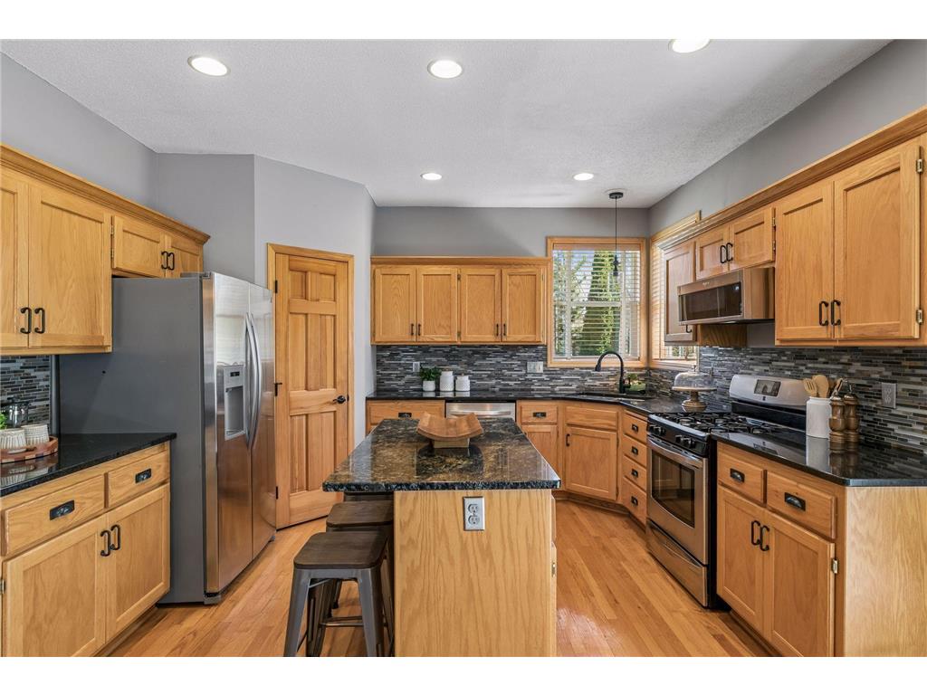 758 Heron Avenue N Oakdale MN 55128 7037300 image10
