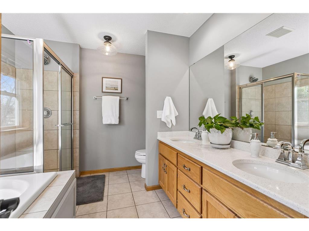 758 Heron Avenue N Oakdale MN 55128 7037300 image21