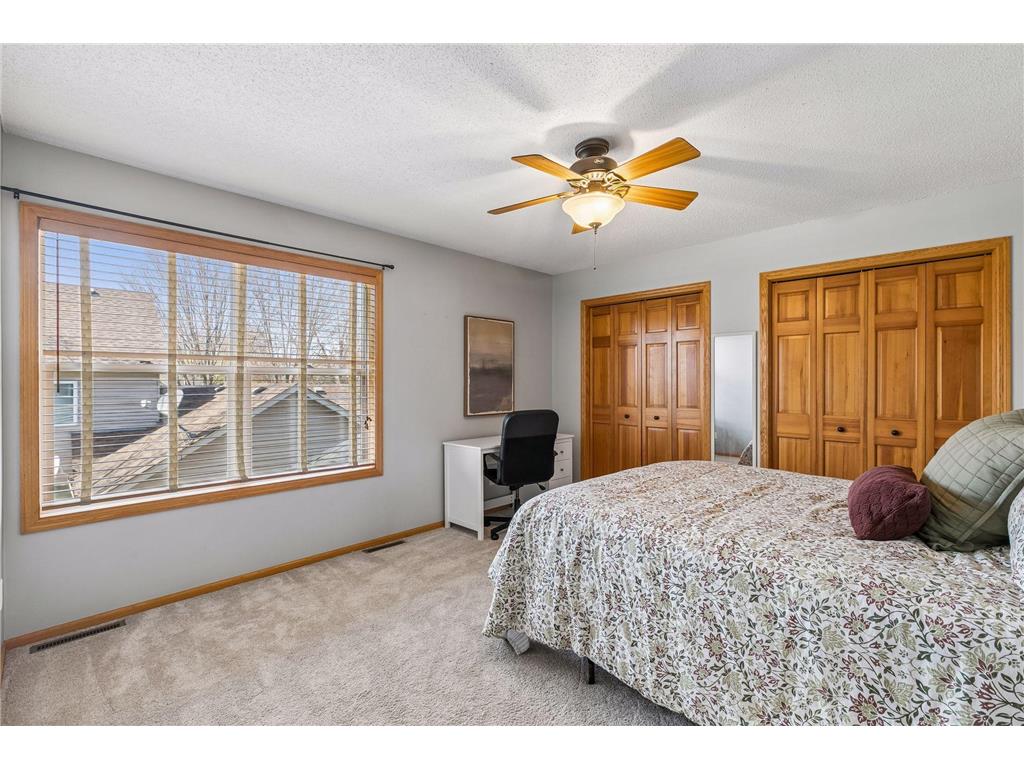 758 Heron Avenue N Oakdale MN 55128 7037300 image25